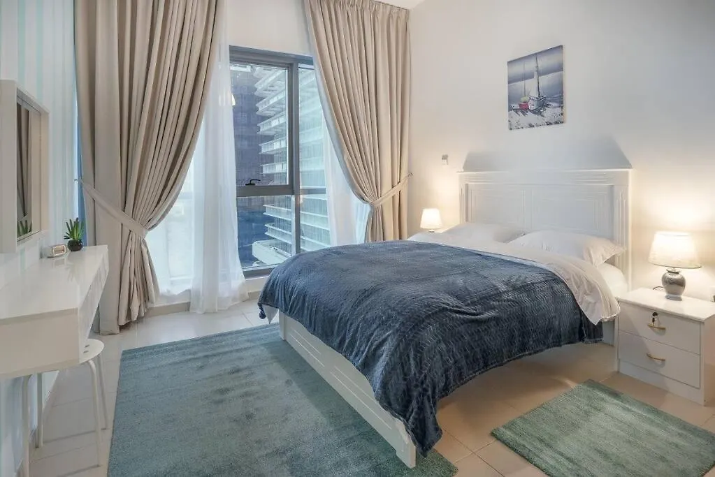 Huge 2 Bedroom Apartment Beach Front Abu Zabi